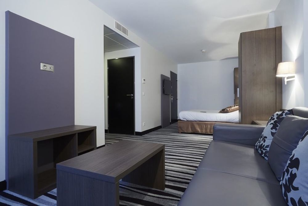 Sure Hotel By Best Western Plaisir Oda fotoğraf