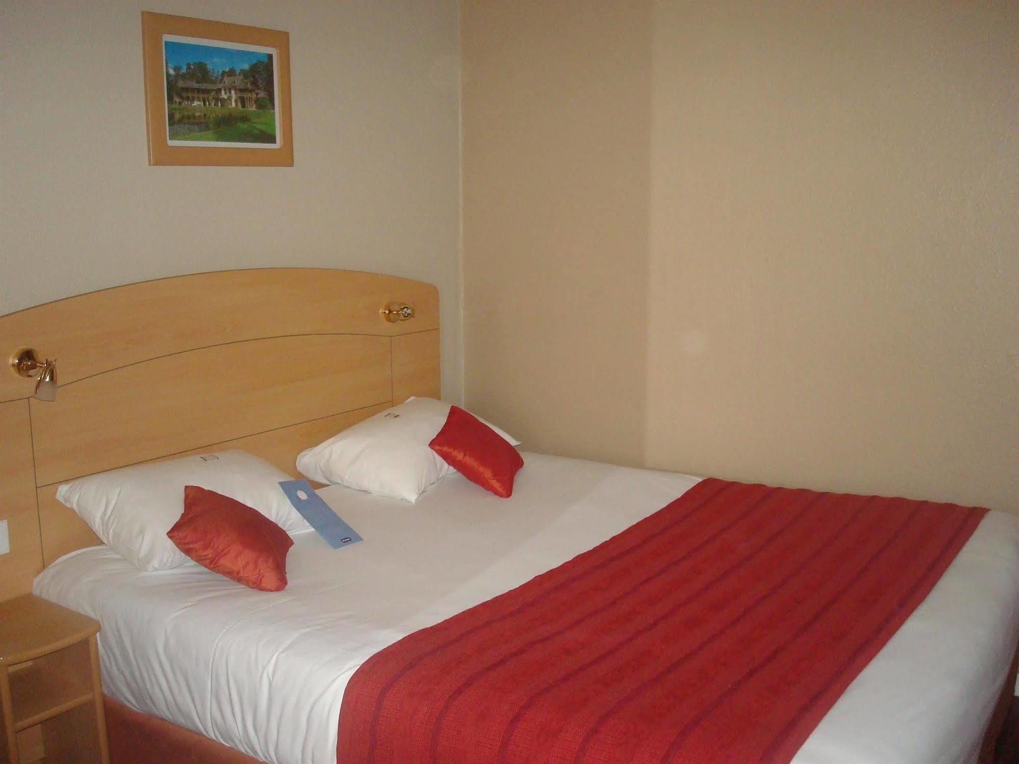 Sure Hotel By Best Western Plaisir Dış mekan fotoğraf